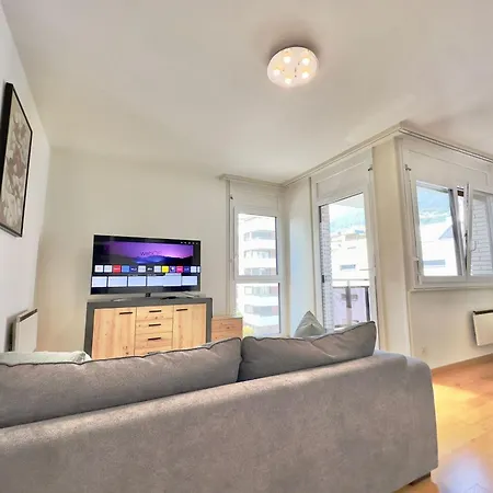 Imbarcadero Apartment Locarno - Happy Rentals Apartment *