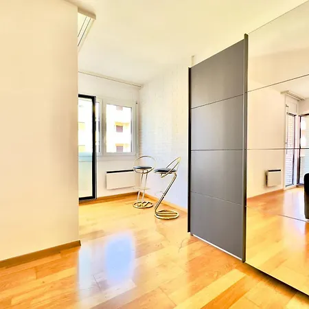 Imbarcadero - Happy * Локарно