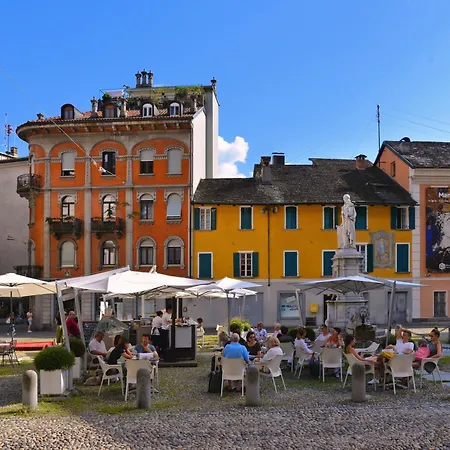 Апартаменти Imbarcadero - Happy