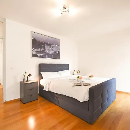 Locarno Place * Locarno