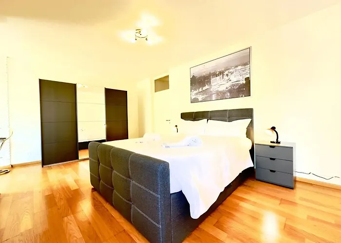 Apartment Imbarcadero - Happy *