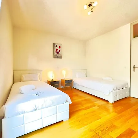 Imbarcadero Apartment Locarno - Happy Rentals *