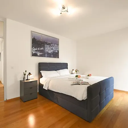 Imbarcadero Apartment Locarno - Happy Rentals *