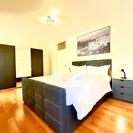 Apartment Imbarcadero - Happy *